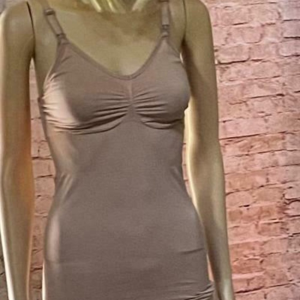 Maternity a:glow XS Seamless Cami Tan Adjustable
